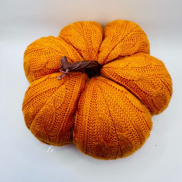Cable Knit Decorative Pumpkins Orange Halloween Decor 4” x 8” - Picture 2 of 3